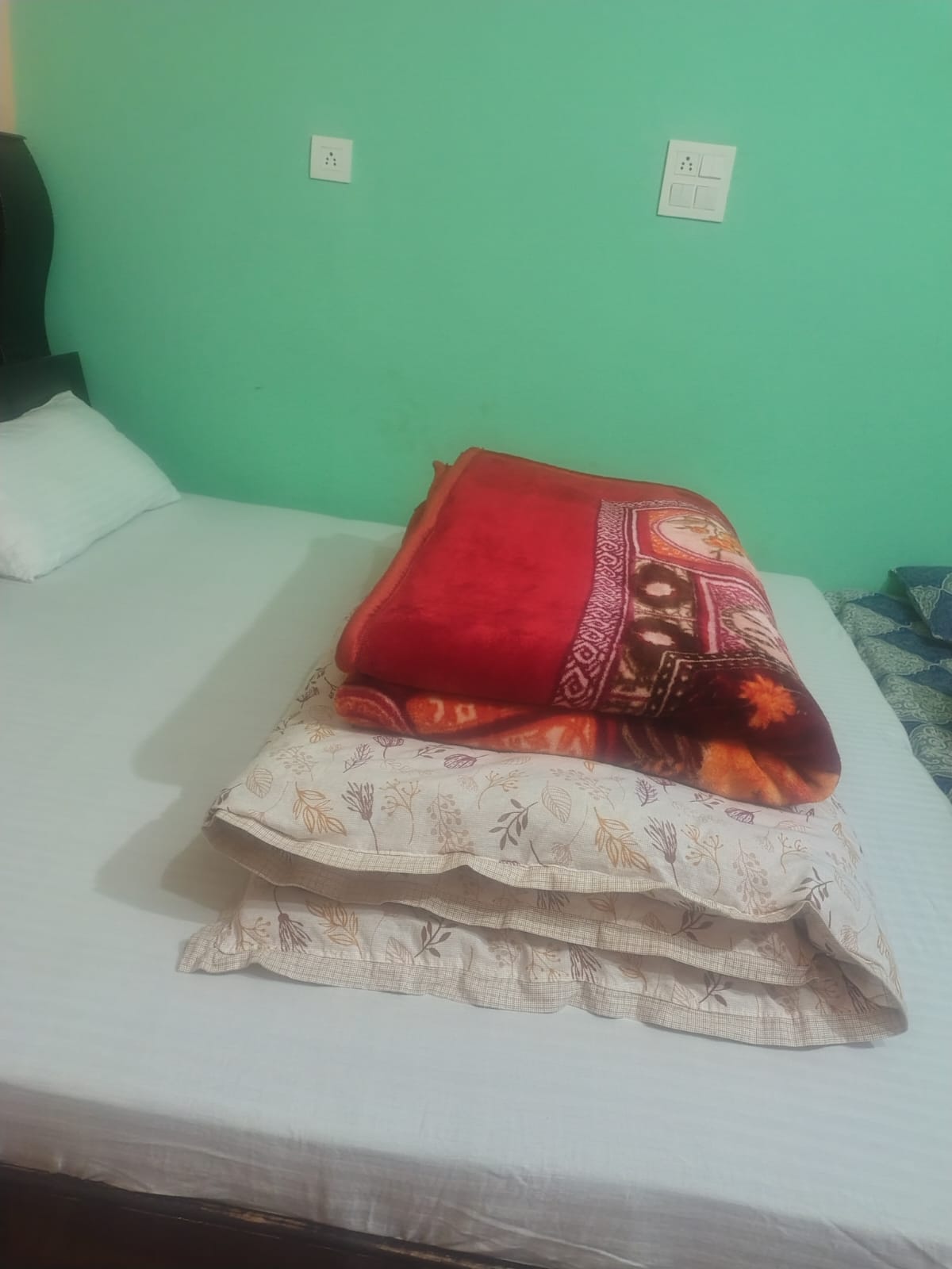 Hotel Divya Darshan